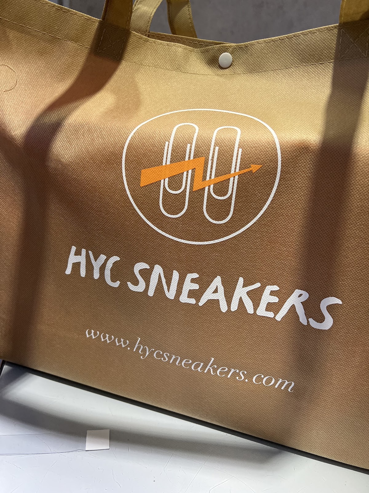 HYC SNEAKERS 3