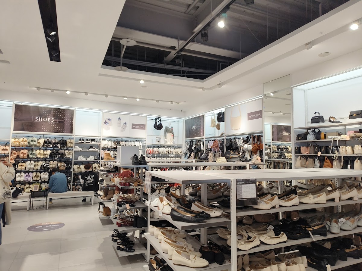 NET 台中逢甲店 2