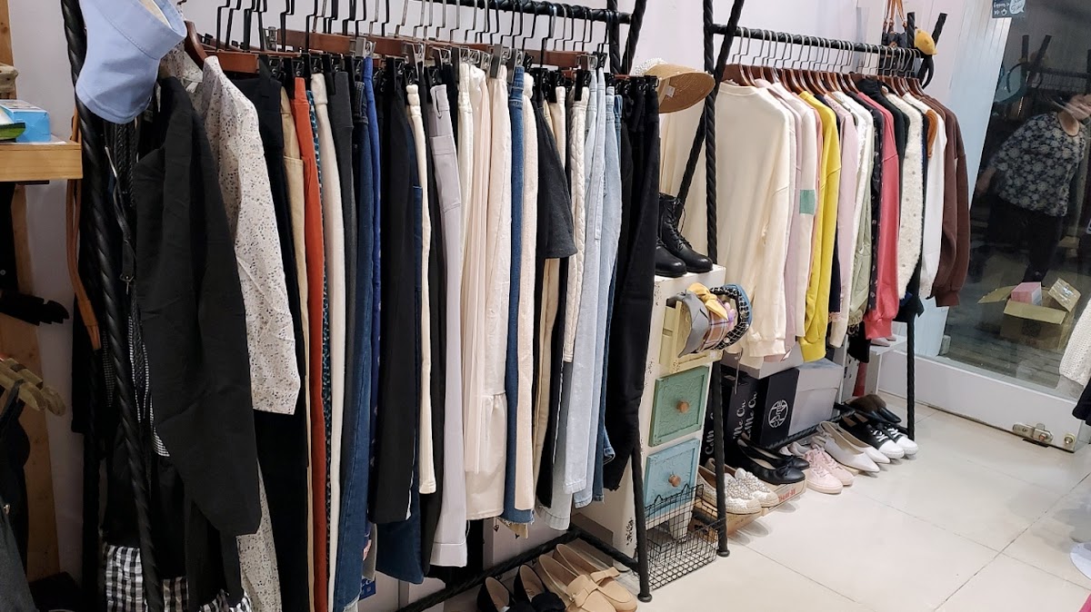 Tebaa 韓國服飾(預約制取貨點） 2