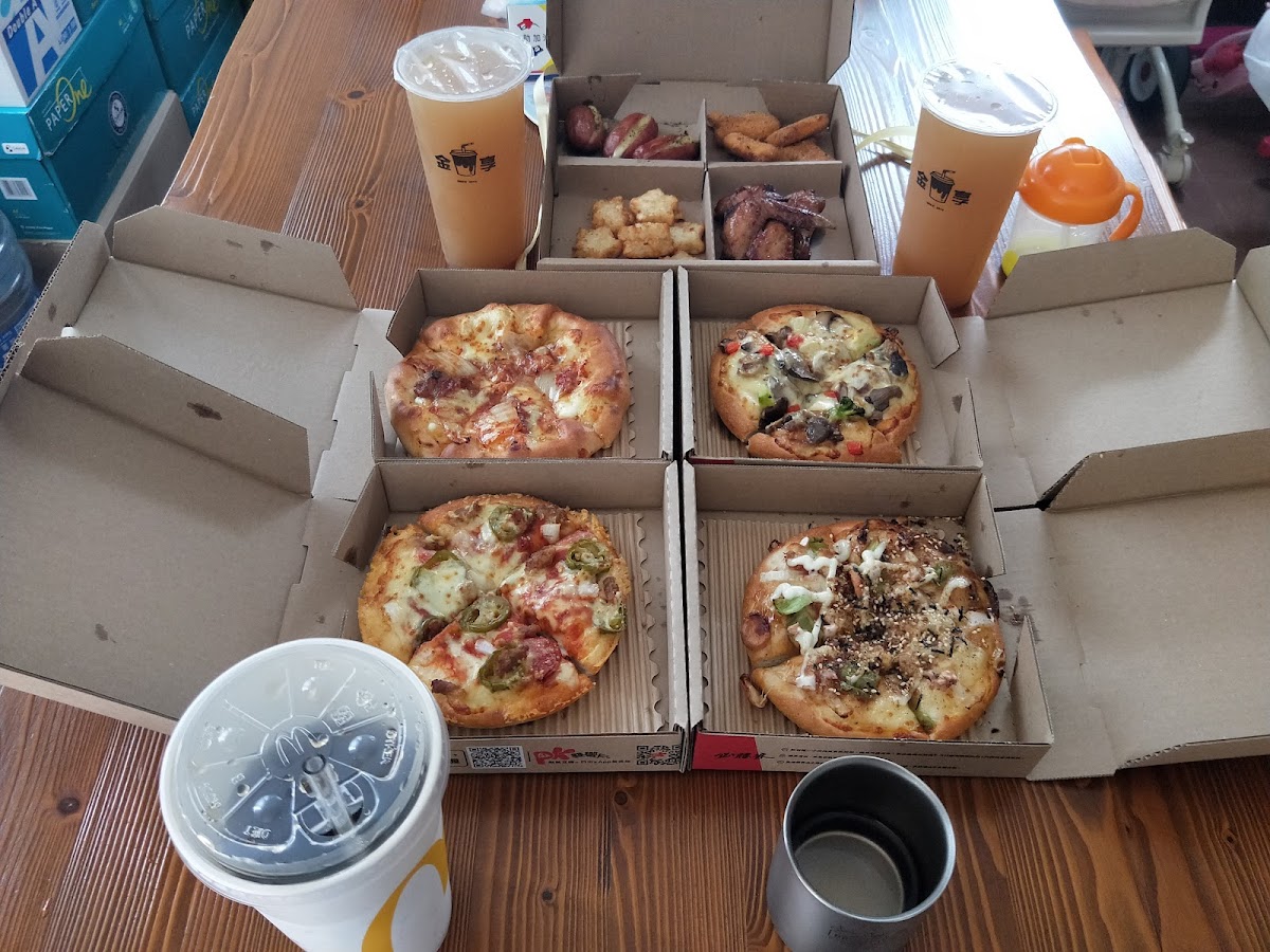 Pizza Hut必勝客 台中西屯店 2