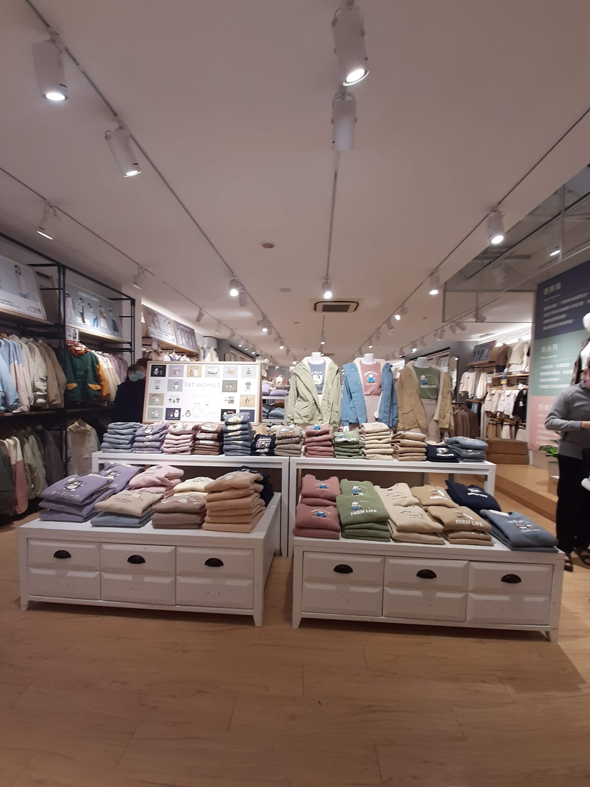 50% FIFTY PERCENT 平價時尚 逢甲福星店 5