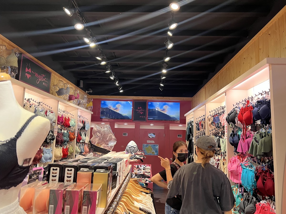 TING BRA婷姐內衣 台中逢甲店 - 泳衣比基尼、內衣、睡衣、帽子專賣店 3