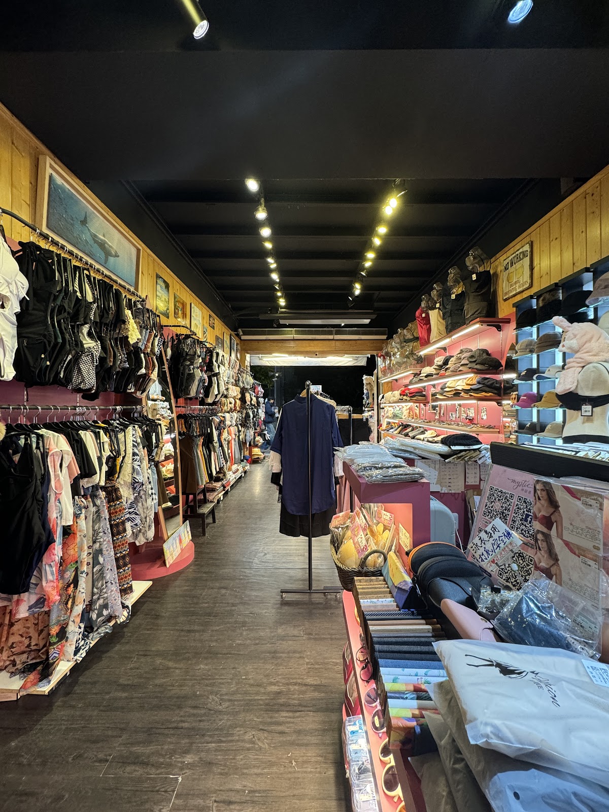 TING BRA婷姐內衣 台中逢甲店 - 泳衣比基尼、內衣、睡衣、帽子專賣店 4