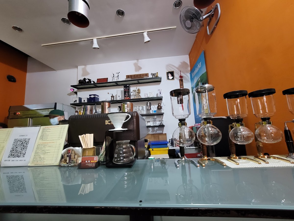D&J玩家咖啡工坊 1