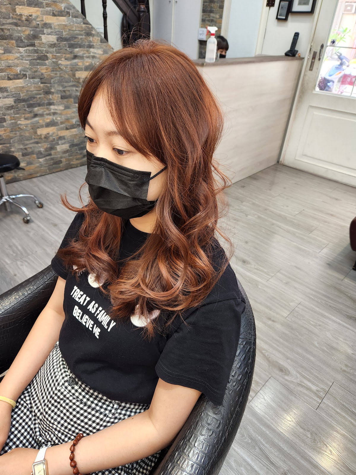 EPIC時尚髮藝沙龍 3