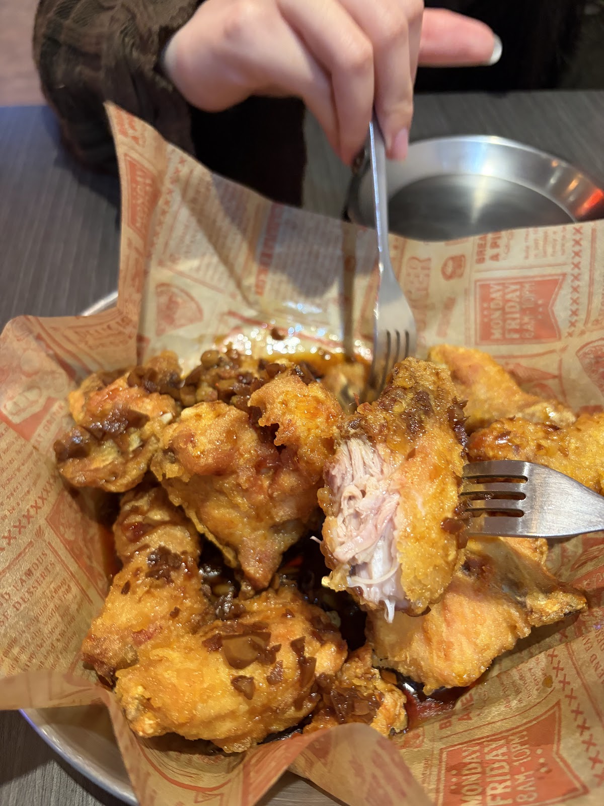 Noona努娜炸雞（逢甲總店）逢甲美食｜韓式炸雞｜小吃推薦｜內用開放｜餐廳首選 4