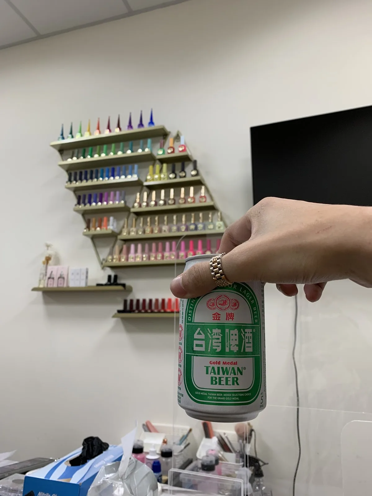 WD.27 nails 1