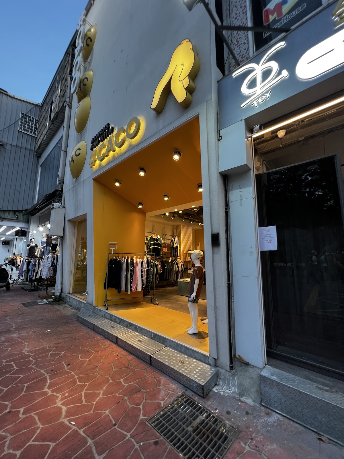 CACO 逢甲8店 1