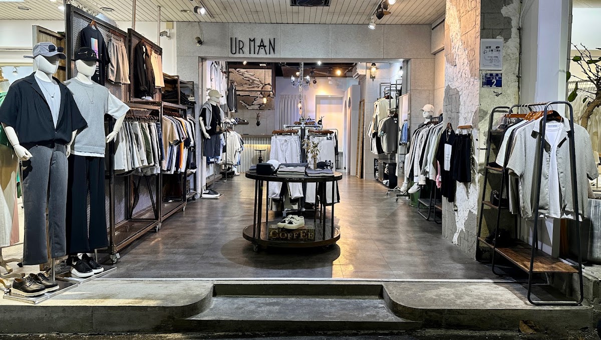 UR MAN男裝-逢甲店 2