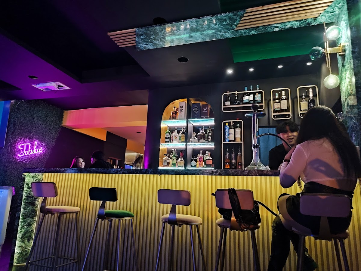 LAVA Shisha Lounge 水煙 調酒 美食｜台中酒吧｜台中餐酒館｜深夜酒吧｜台中水煙｜Hookah bar｜Shisha bar｜ 3