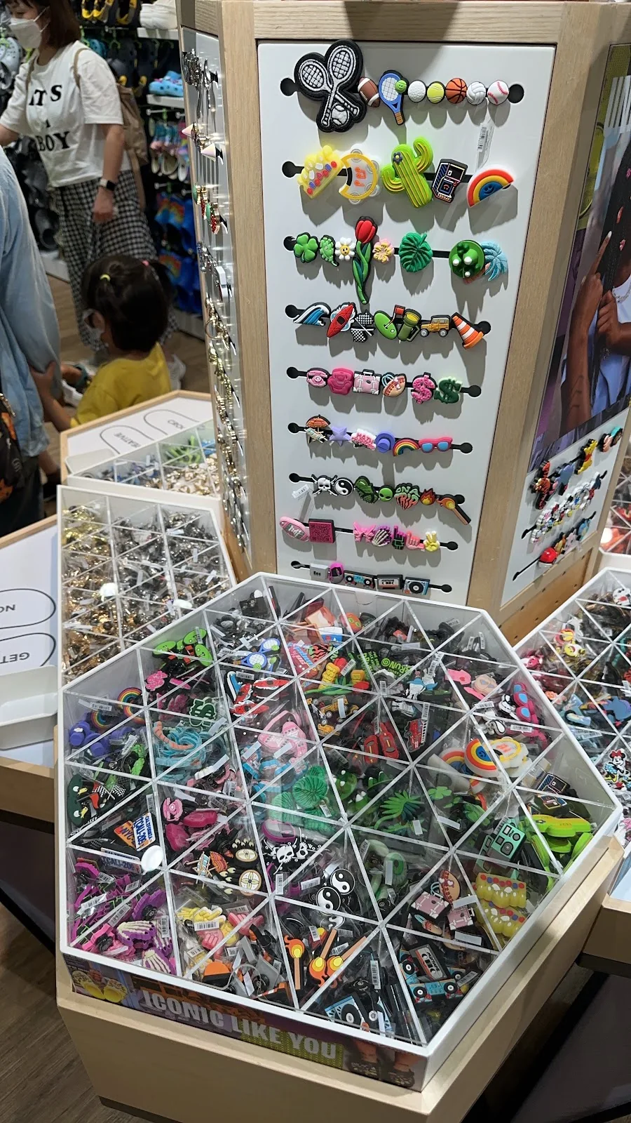 Crocs 逢甲店 3