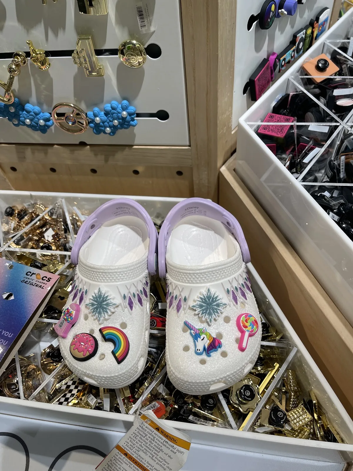 Crocs 逢甲店 4
