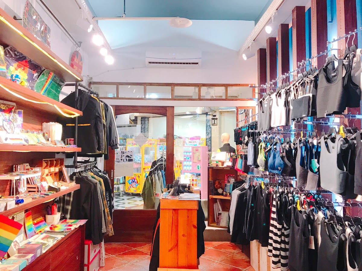 PAR.T Shop束胸 台中逢甲店 5